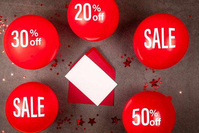 Big sale bacground with red balloons on black, Get ready for Black Friday sales!