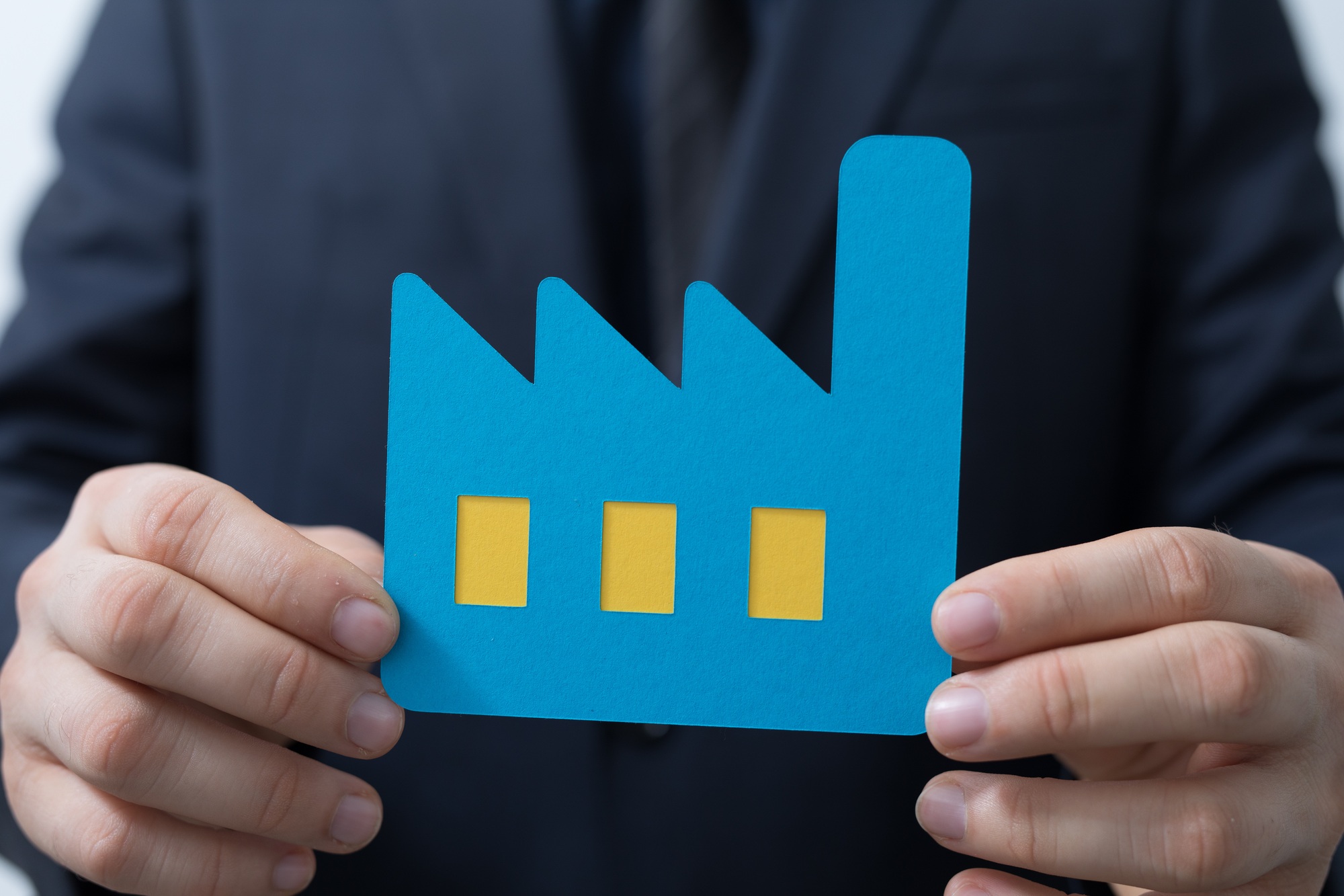Businessman working with a virtual projection of project business plan - business management concept