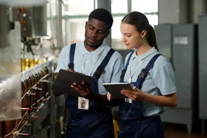 Checking information in delivery paper