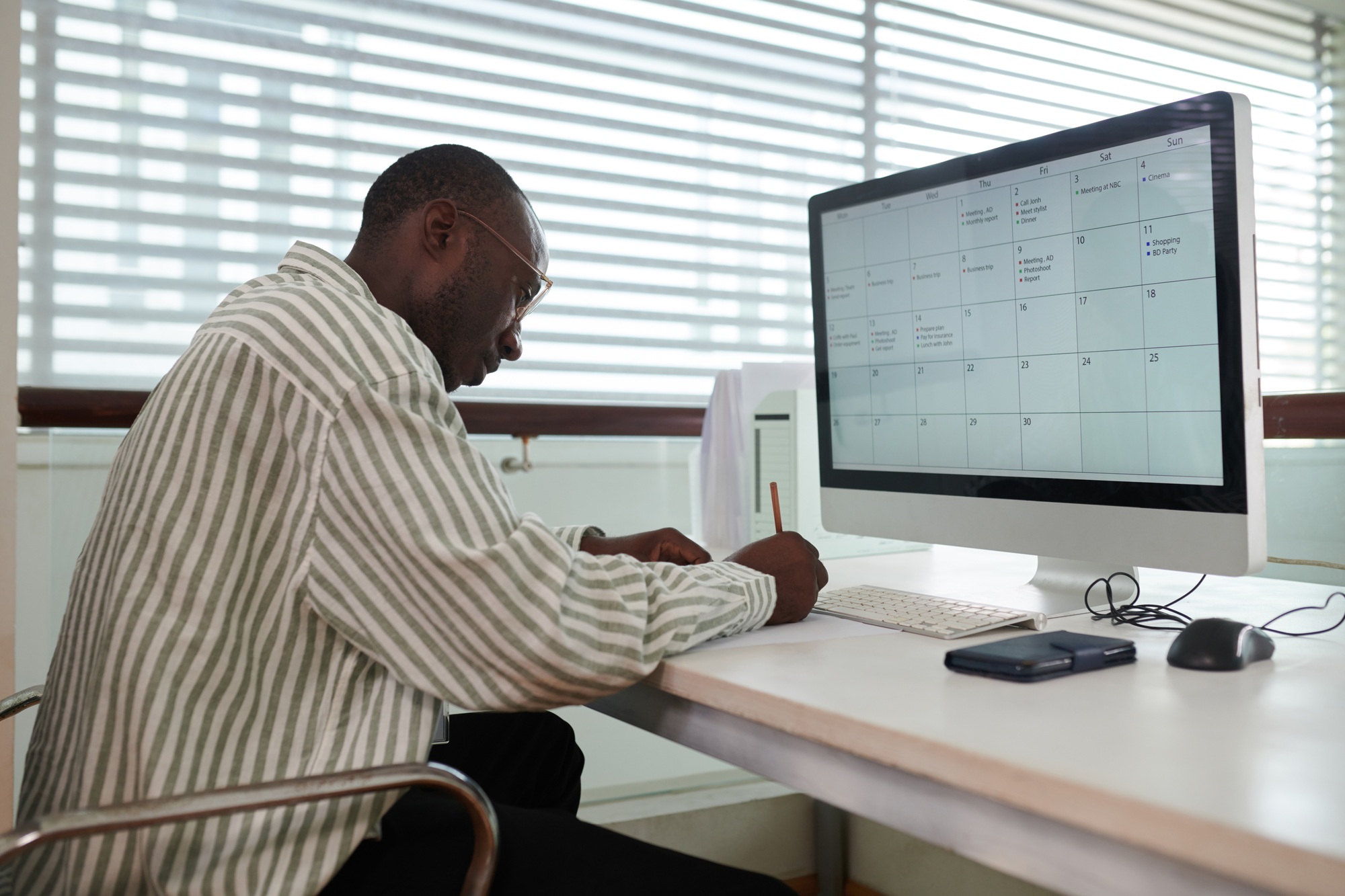 Office Manager Checking Schedule