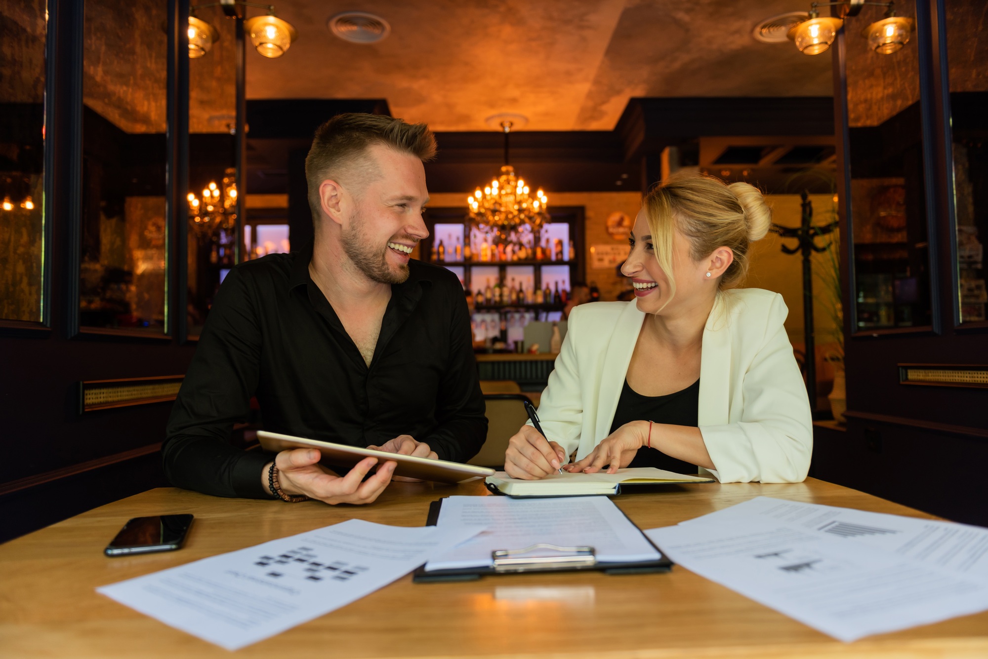 Business meeting about analyzing a job plan