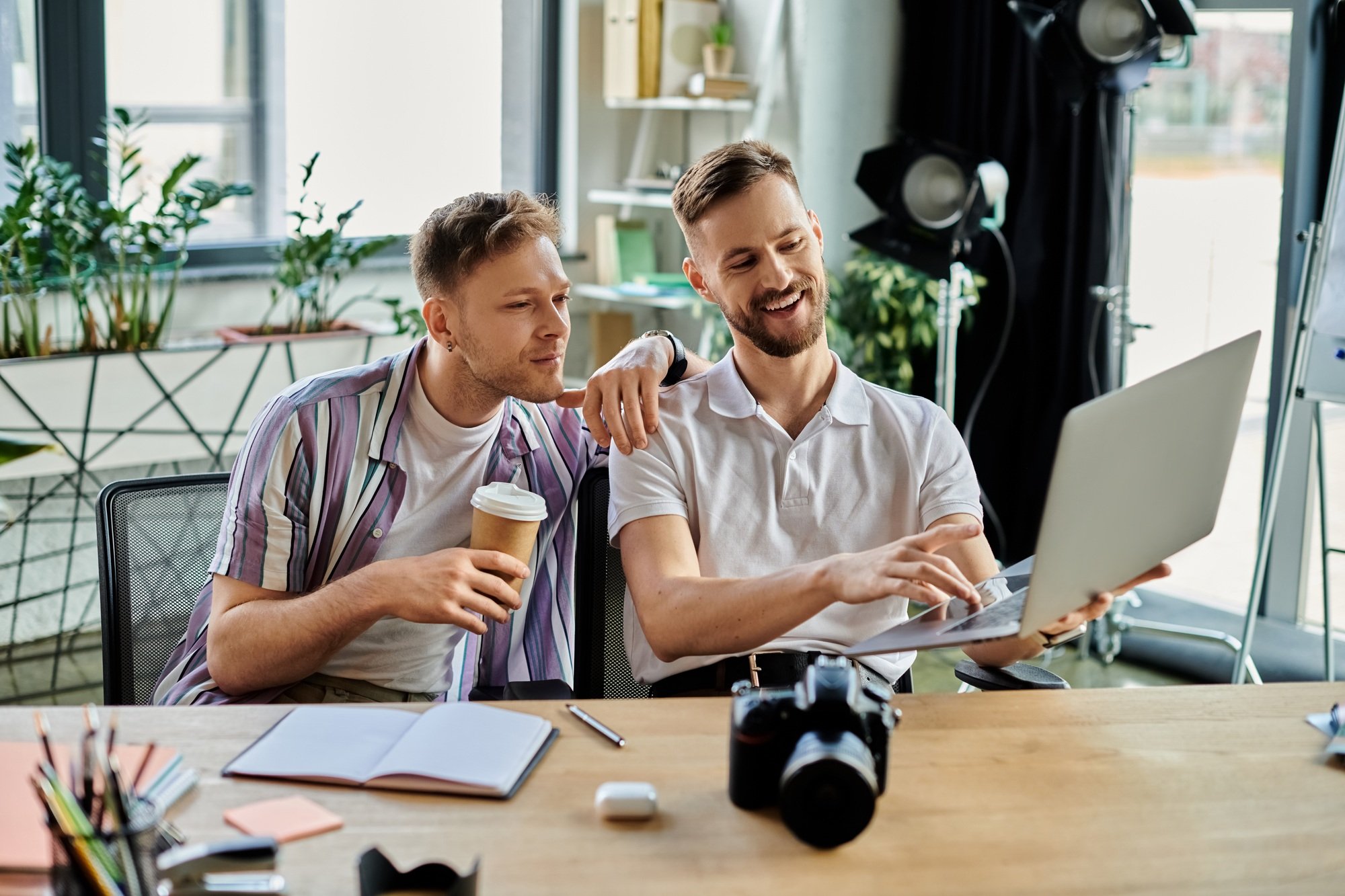 Creative Minds: Collaborating Over a Screen