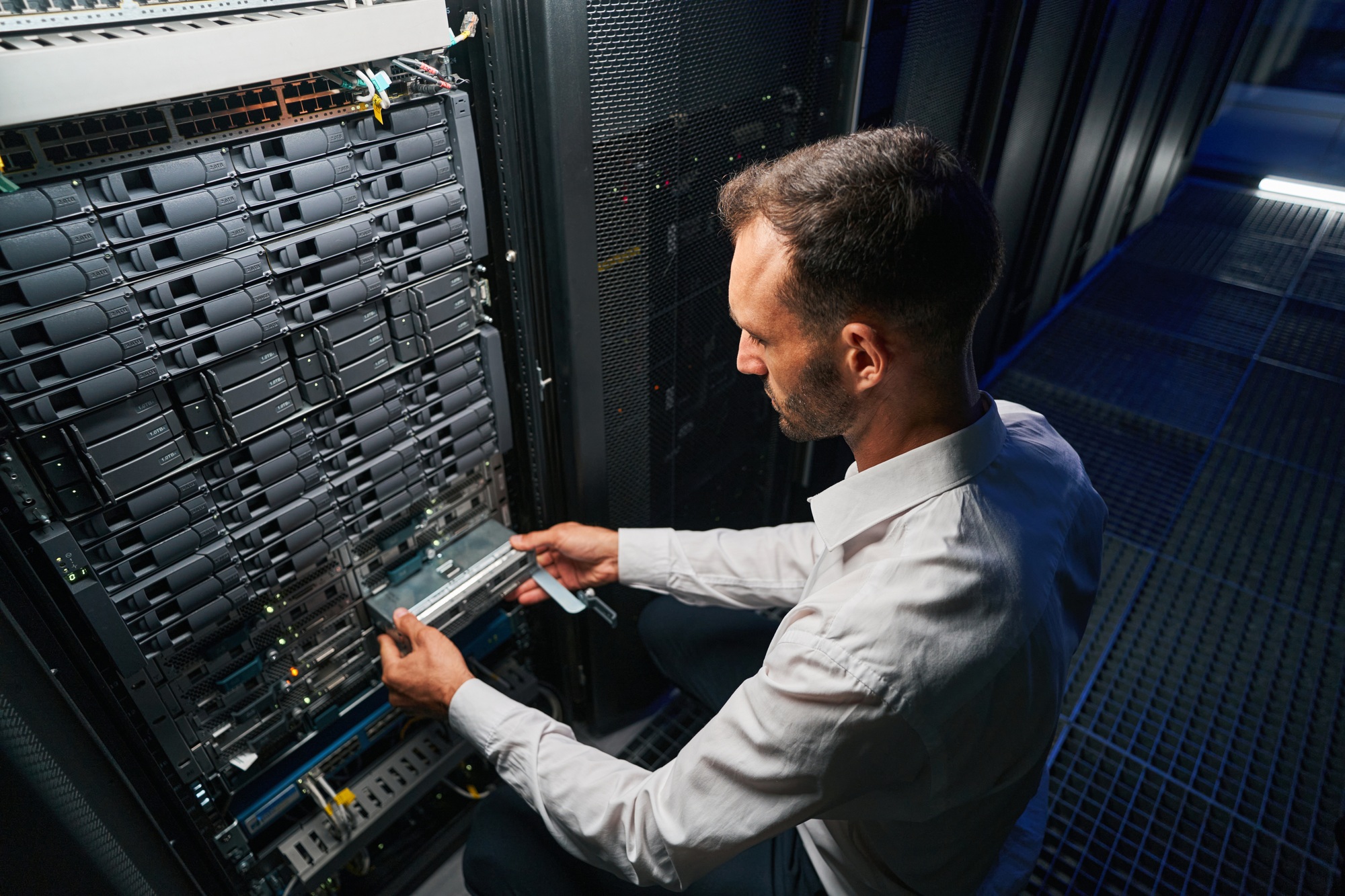 Professional it specialist working in data center