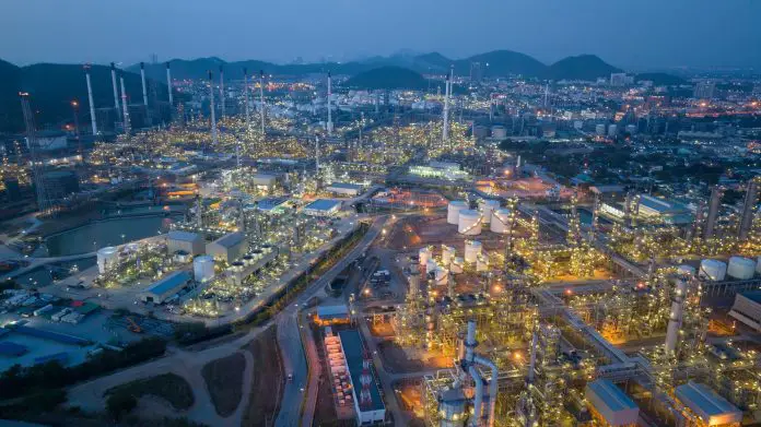 Oil Refinery Gas Chemical Equipment Prodiction import export Concept, Crude Oil Refinery