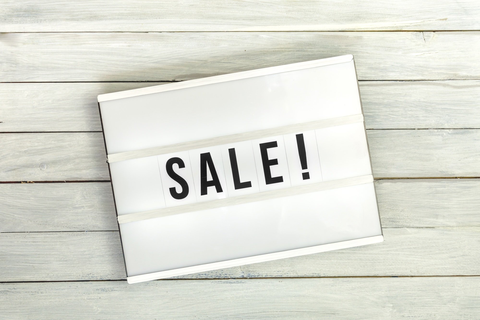 Light box with Sale written